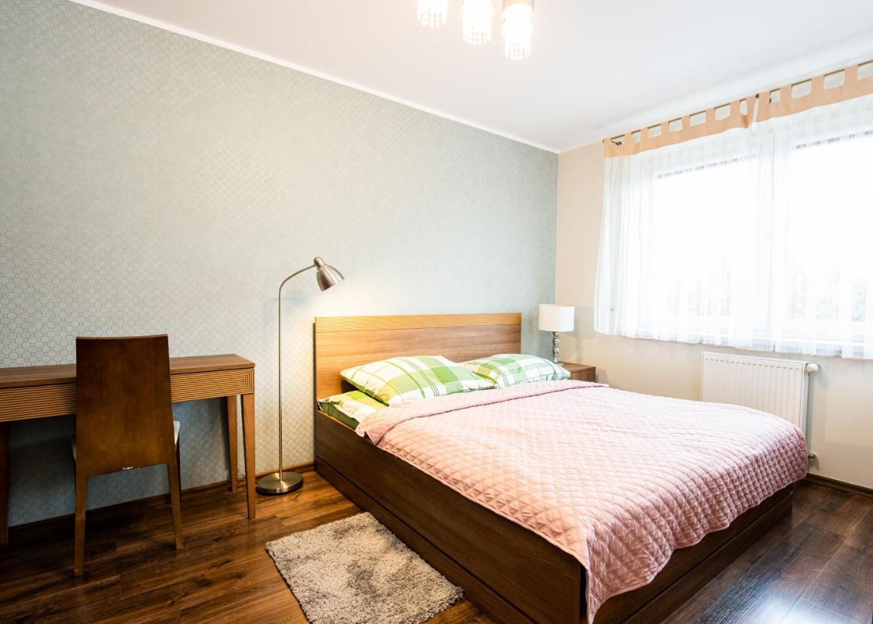 Przestrzenny Apartament 56M2 Z Tarasem - 2Homerent Колобжег Экстерьер фото
